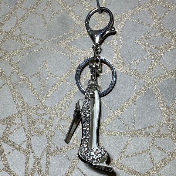 Silver Rhinestone High Heel Keychain - Picture 5 of 6
